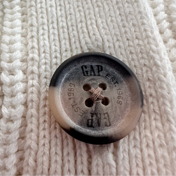GAP Women's Cream Cardigan Chunky Knit Cotton Sweater - Picture 6 of 10